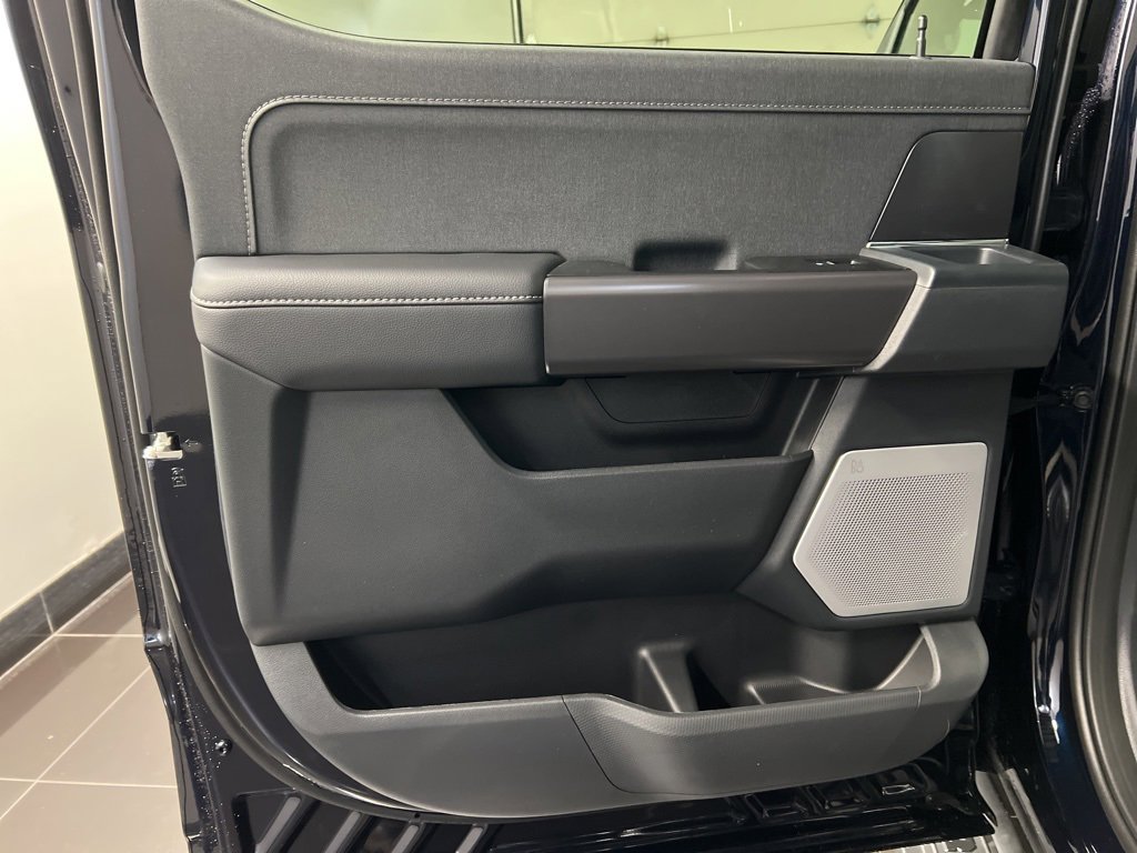 New 2025 Ford F150 Lariat w/ Equipment Group 502A High image 36