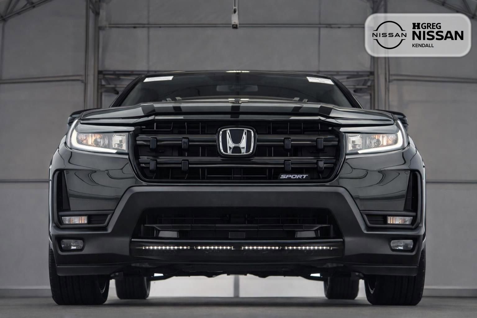 Used 2025 Honda Ridgeline Sport image 6