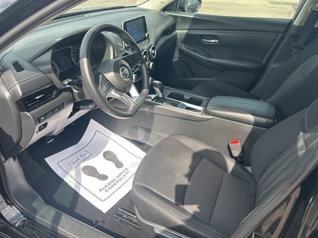 Used 2023 Nissan Sentra SV FWD image 17
