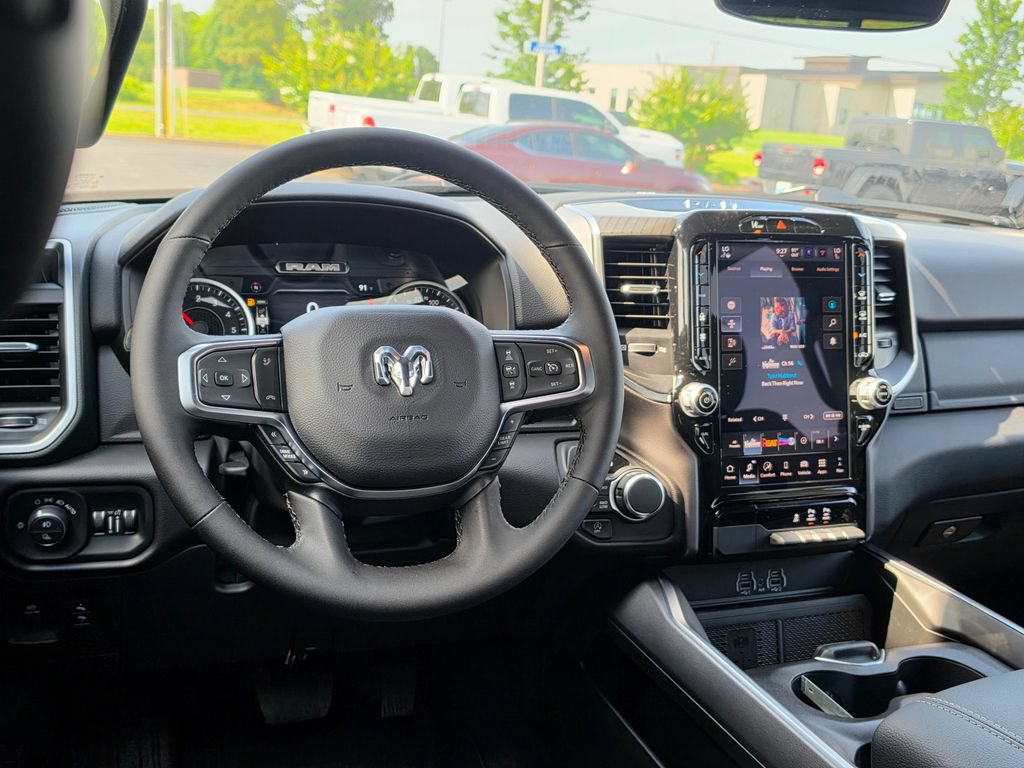 New 2026 RAM 1500 Big Horn AWD/4WD image 33