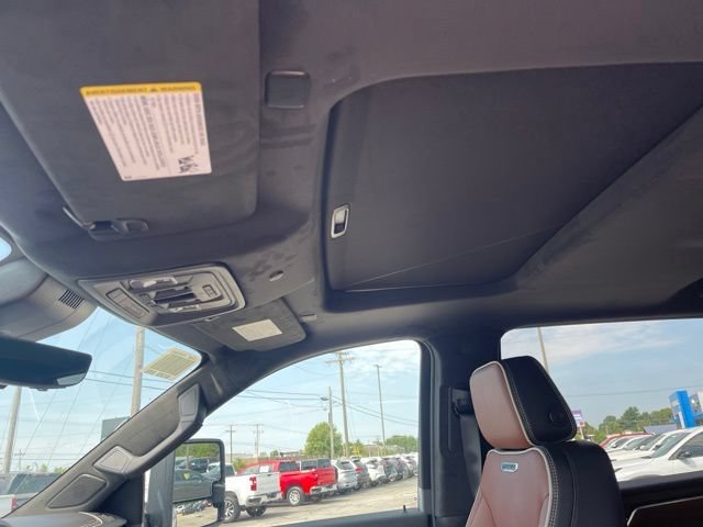 New 2026 GMC Sierra 2500 Denali Ultimate AWD/4WD image 12