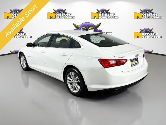 Used 2017 Chevrolet Malibu LT FWD image 7