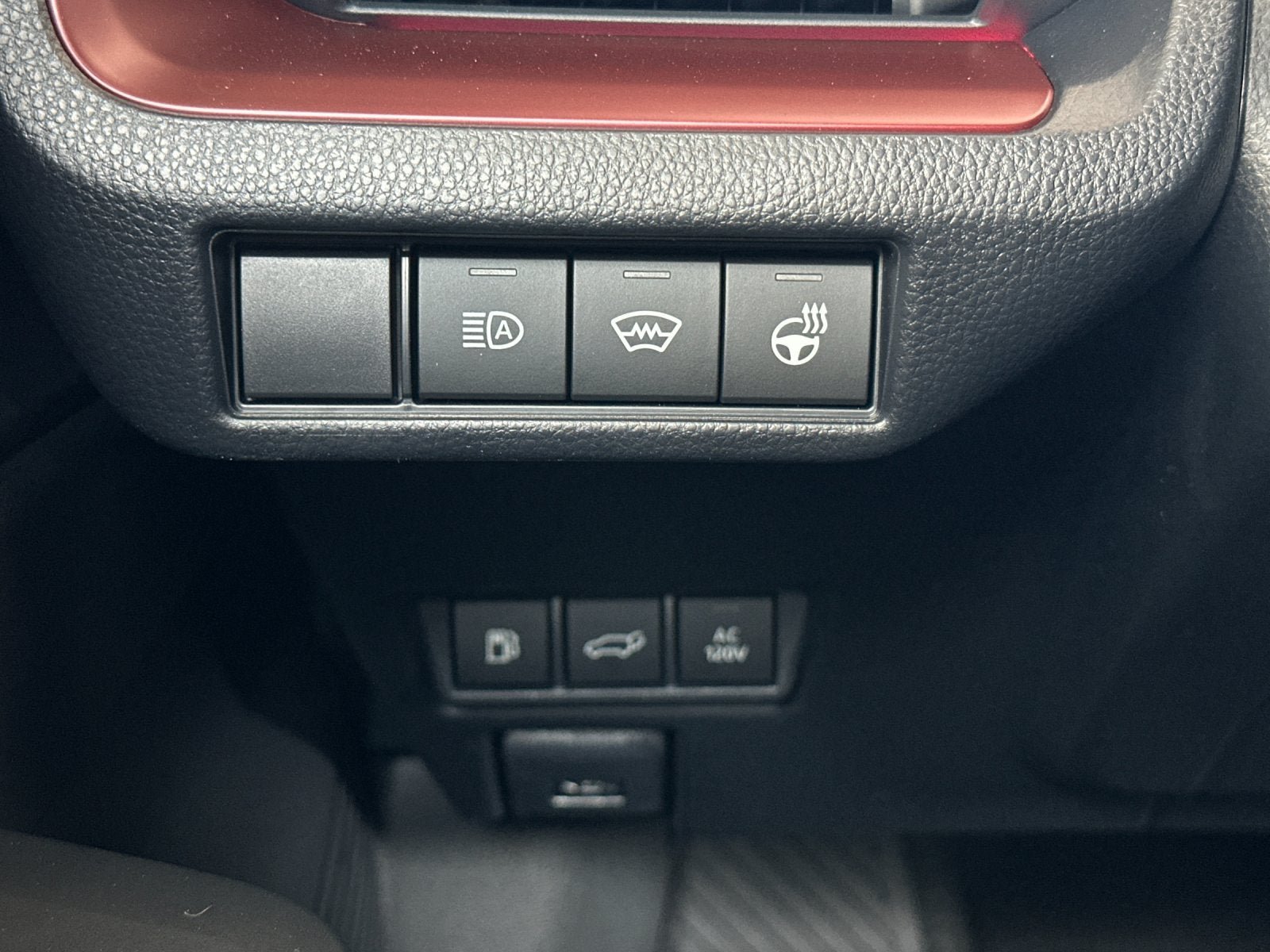New 2026 Toyota Prius Plug-In Hybrid FWD image 29