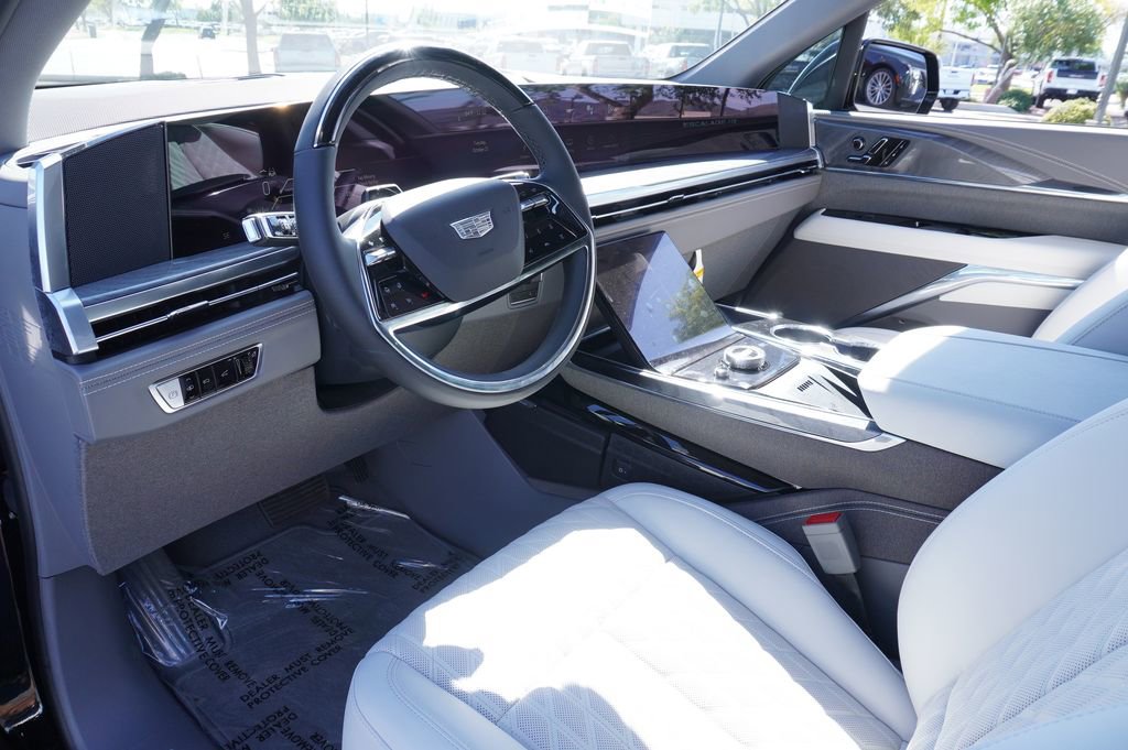New 2026 Cadillac Escalade IQ Luxury 1 image 16