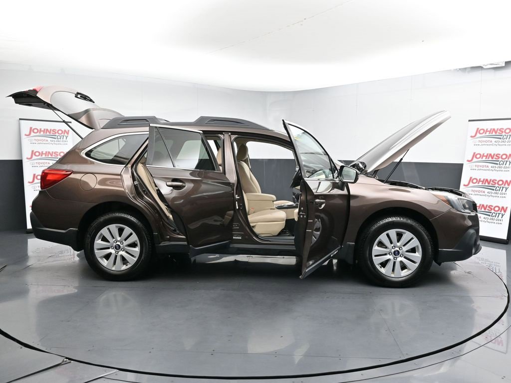 Used 2019 Subaru Outback 2.5i Premium image 27