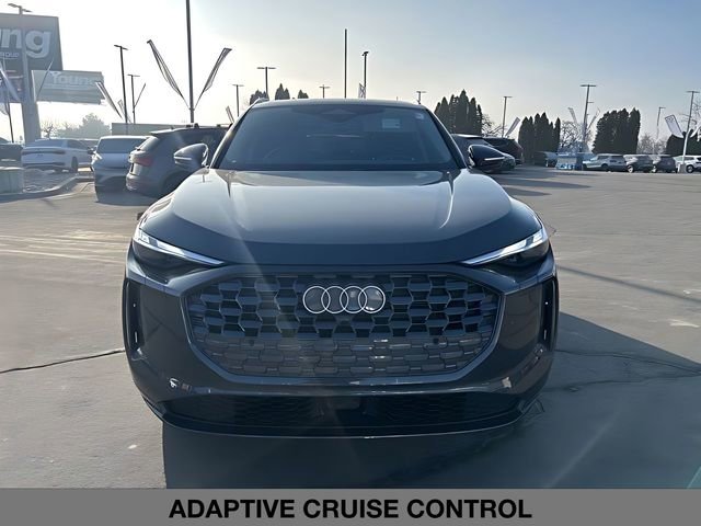 Used 2025 Audi Q5 Premium w/ Convenience Package image 8