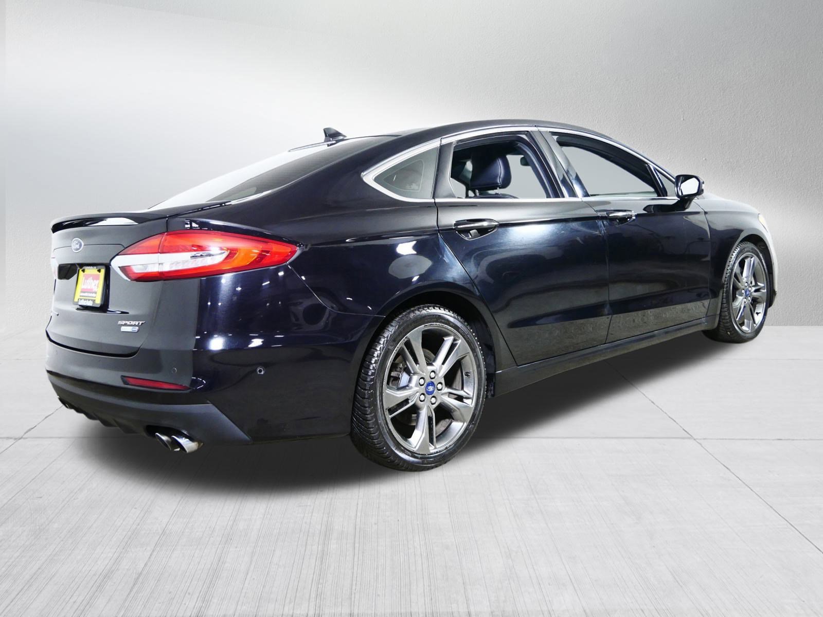 Used 2019 Ford Fusion Sport image 7