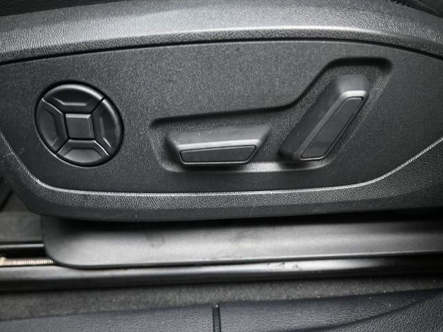 Used 2022 Audi Q3 2.0T Premium AWD/4WD image 31