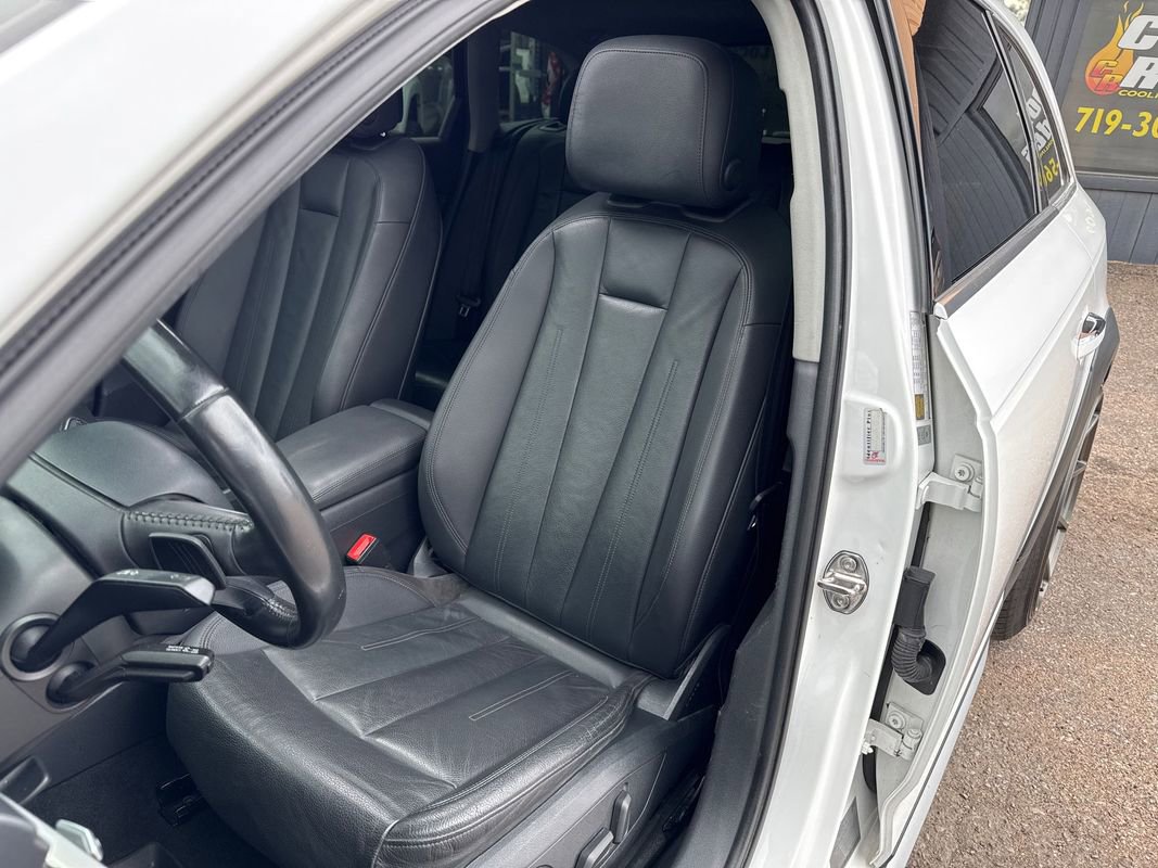 Used 2017 Audi A4 2.0T allroad Premium w/ Convenience Package image 12