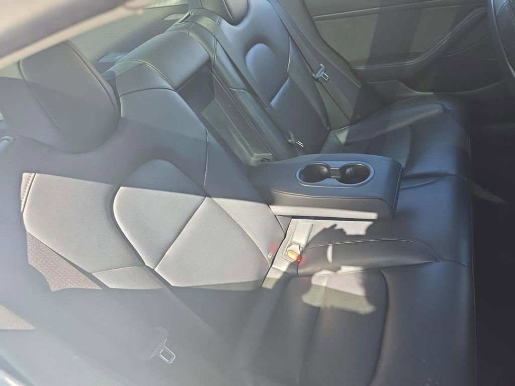 Used 2023 Tesla Model 3 Standard Range image 41