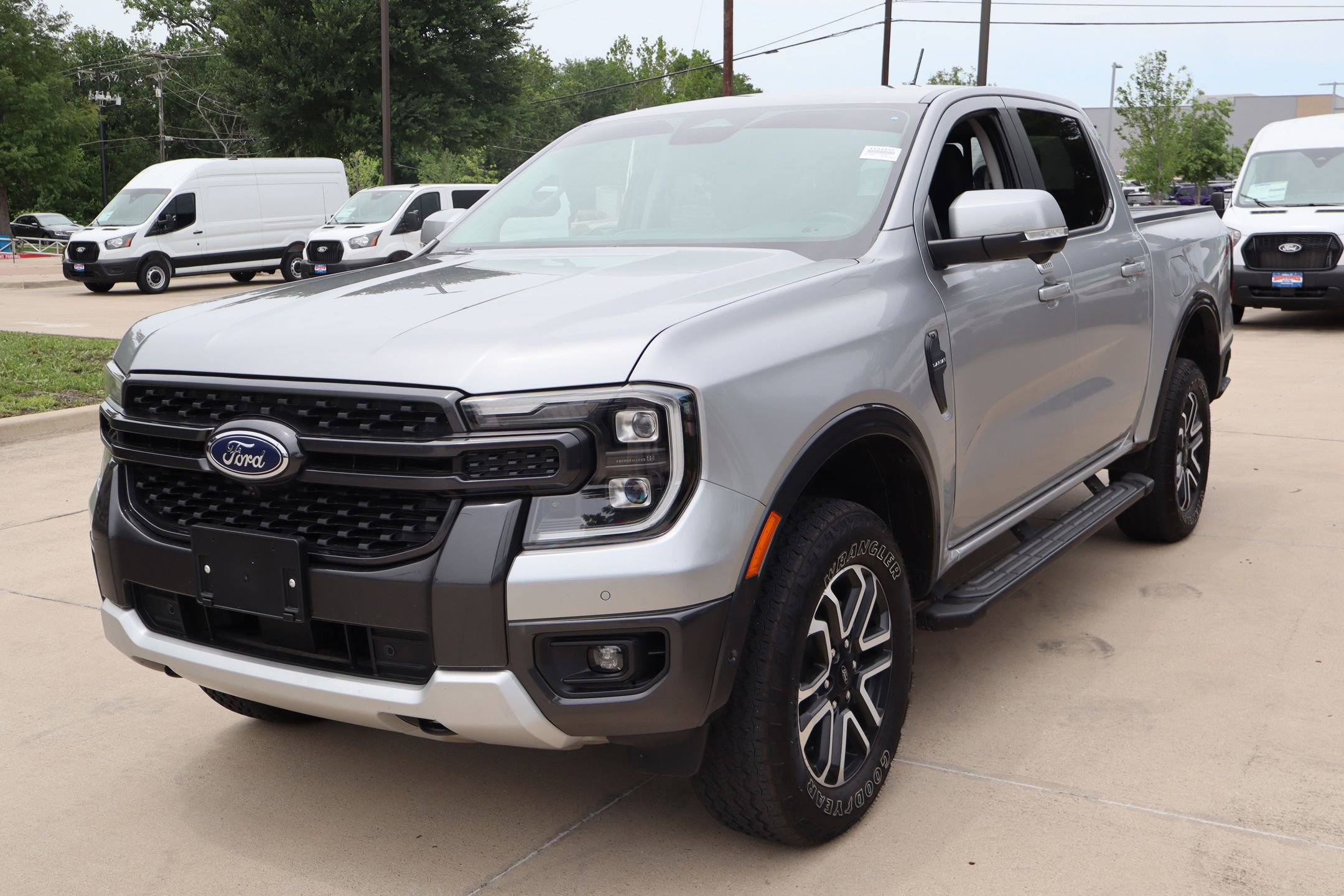 Certified 2024 Ford Ranger Lariat w/ FX4 Off-Road Package AWD/4WD image 8