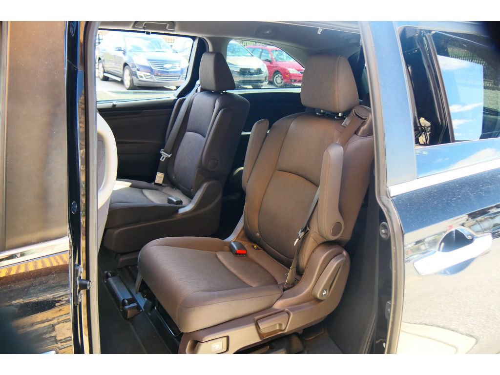 Used 2019 Honda Odyssey EX image 16