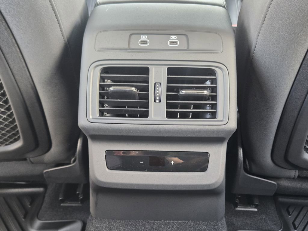 Certified 2025 Audi SQ5 Premium Plus image 38