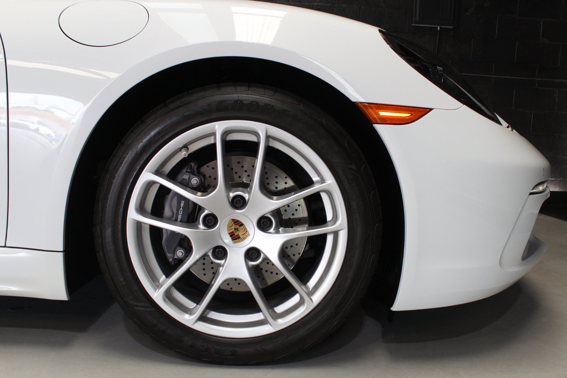 Used 2021 Porsche 718 Boxster w/ Premium Package RWD image 91