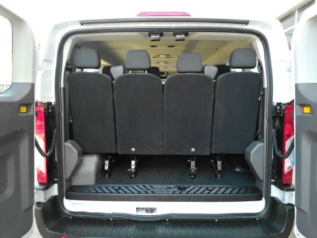 Used 2023 Ford Transit 350 XLT image 9