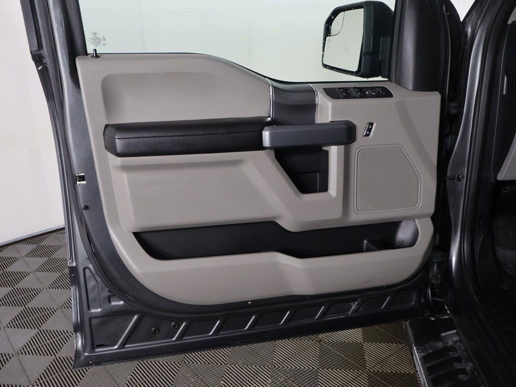 Used 2018 Ford F150 XLT w/ Equipment Group 302A Luxury image 20