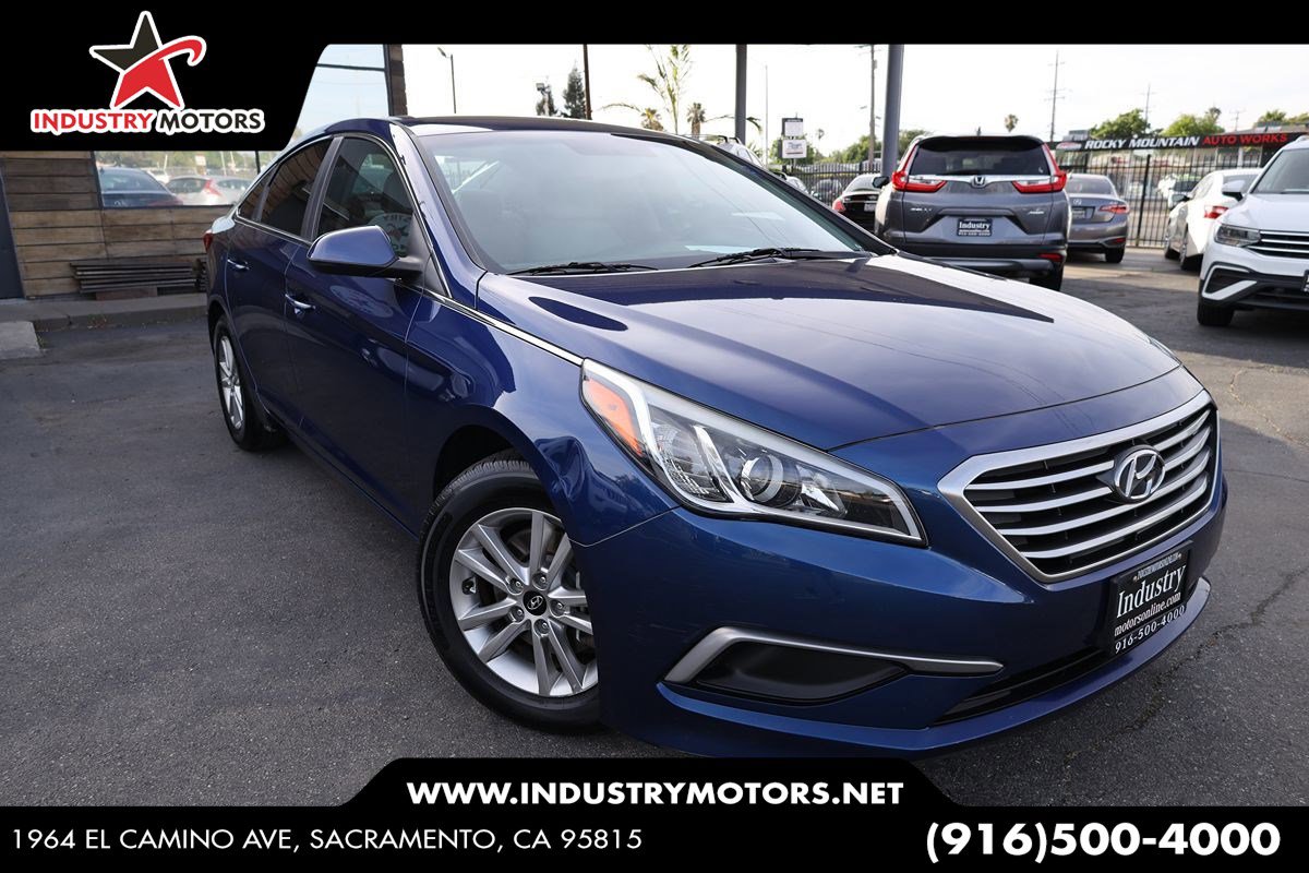 Used 2017 Hyundai Sonata SE w/ Cargo Package