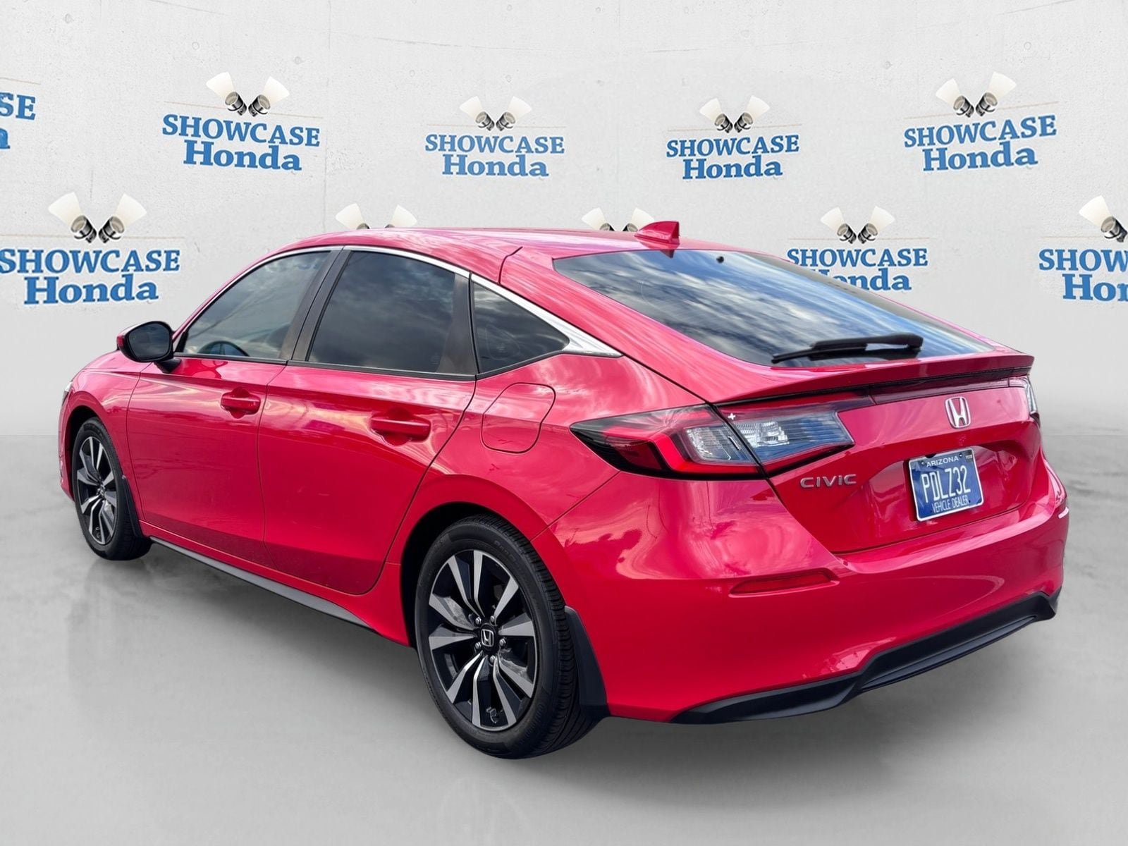 Certified 2024 Honda Civic EX-L image 5