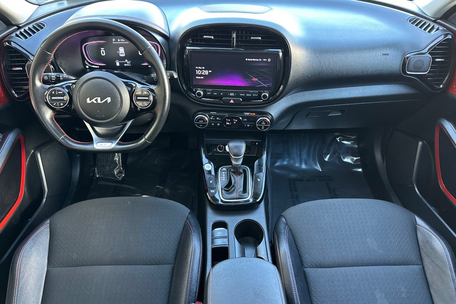 Used 2023 Kia Soul GT-Line w/ GT-Line Technology Package FWD image 15