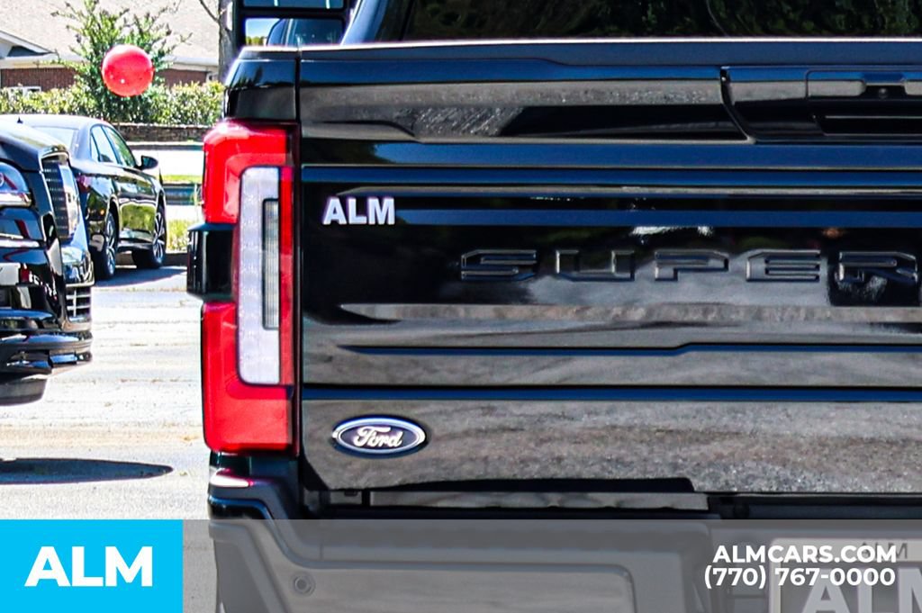 Used 2025 Ford F350 Platinum AWD/4WD image 12