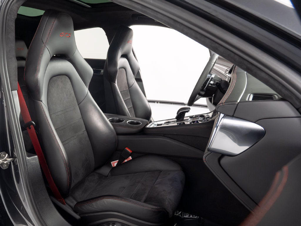 Certified 2020 Porsche Panamera GTS AWD/4WD image 41