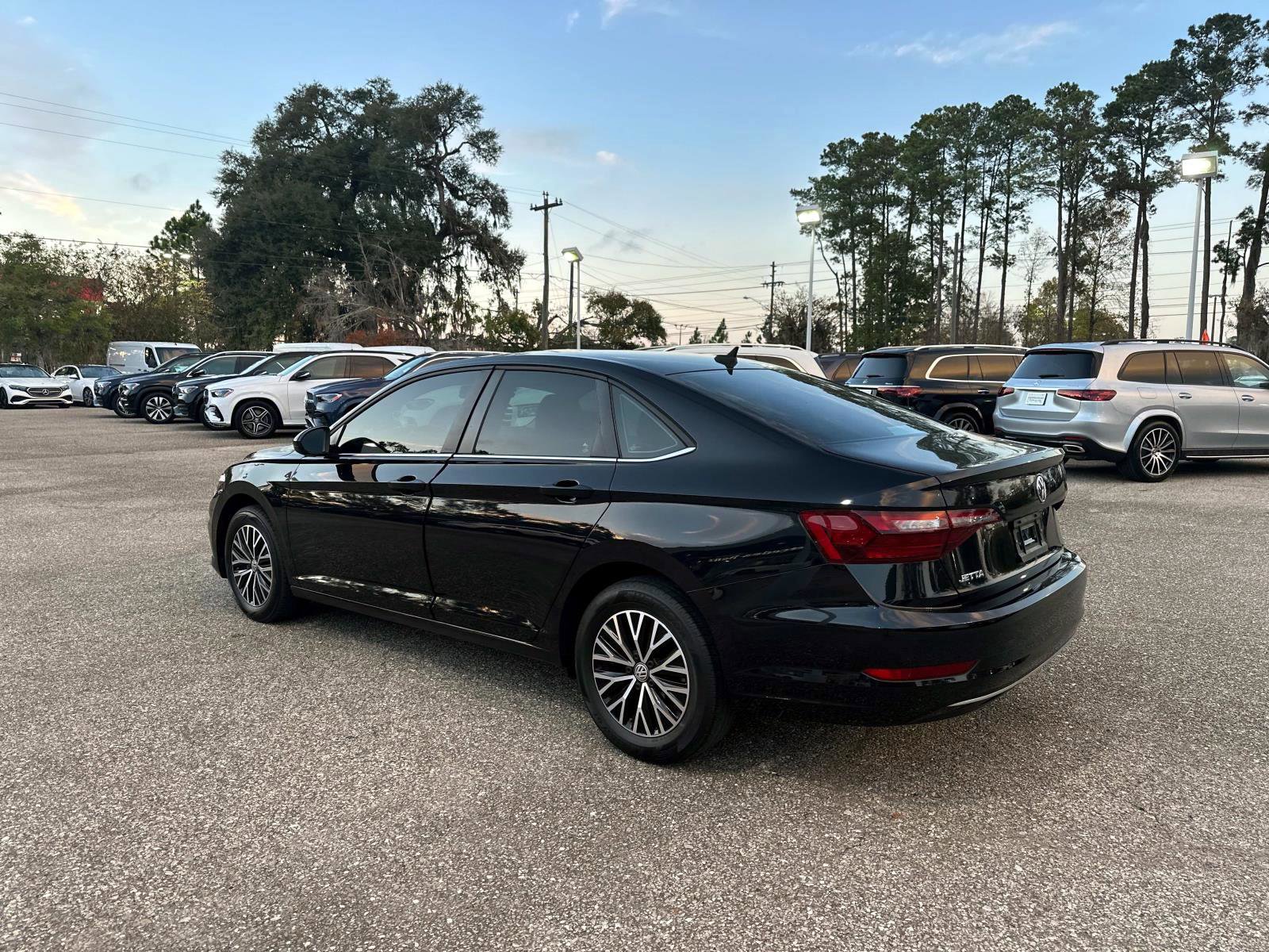 Used 2021 Volkswagen Jetta S image 3