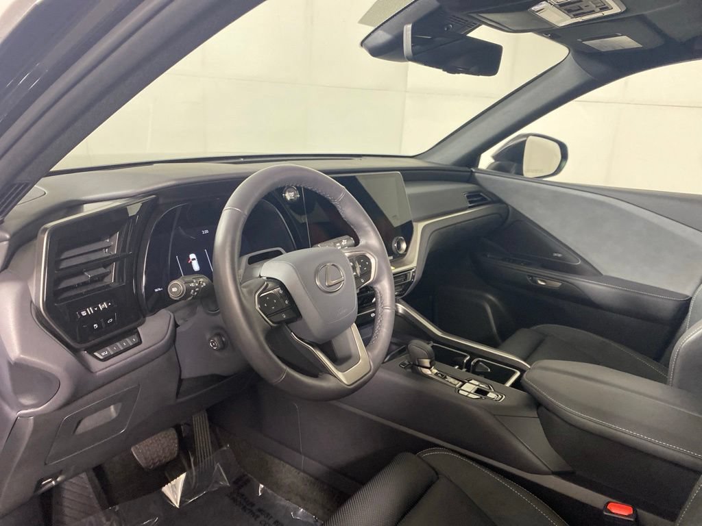 Certified 2026 Lexus TX 350 AWD w/ Technology Package image 12