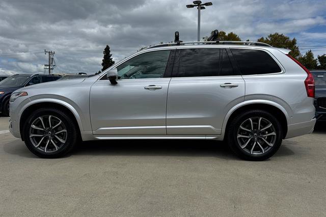Used 2017 Volvo XC90 T6 Momentum w/ Vision Package AWD/4WD image 6