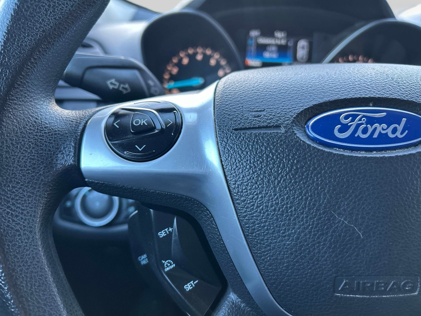 Used 2016 Ford Escape SE w/ Equipment Group 201A image 20