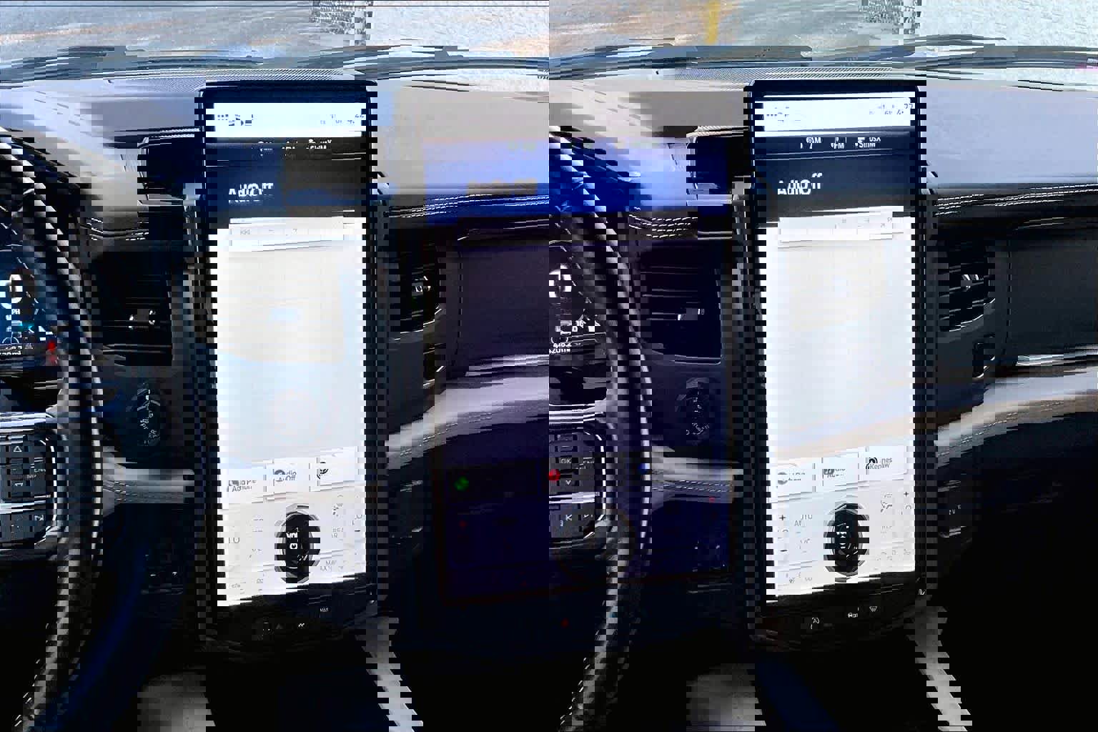 Certified 2023 Ford Expedition Platinum image 6