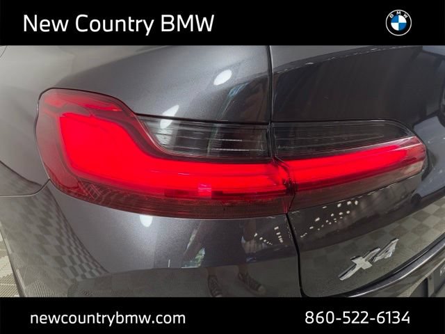 Used 2025 BMW X4 xDrive30i AWD/4WD image 29