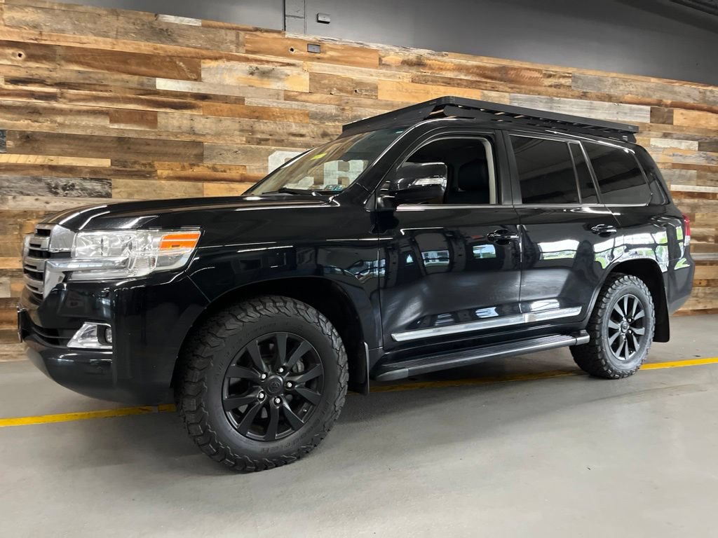 Used 2016 Toyota Land Cruiser AWD/4WD image 21