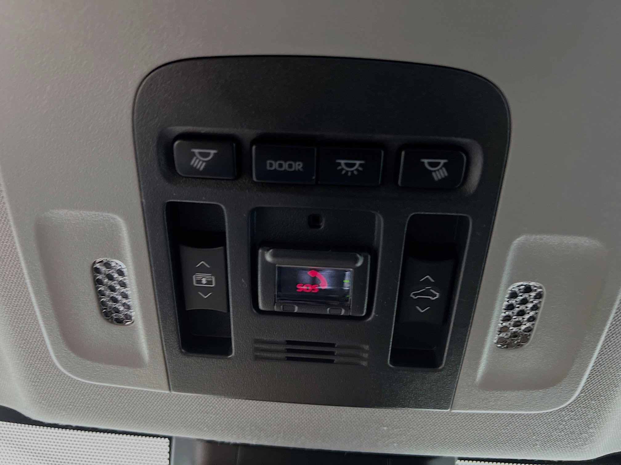 Used 2022 Toyota Camry XSE image 21