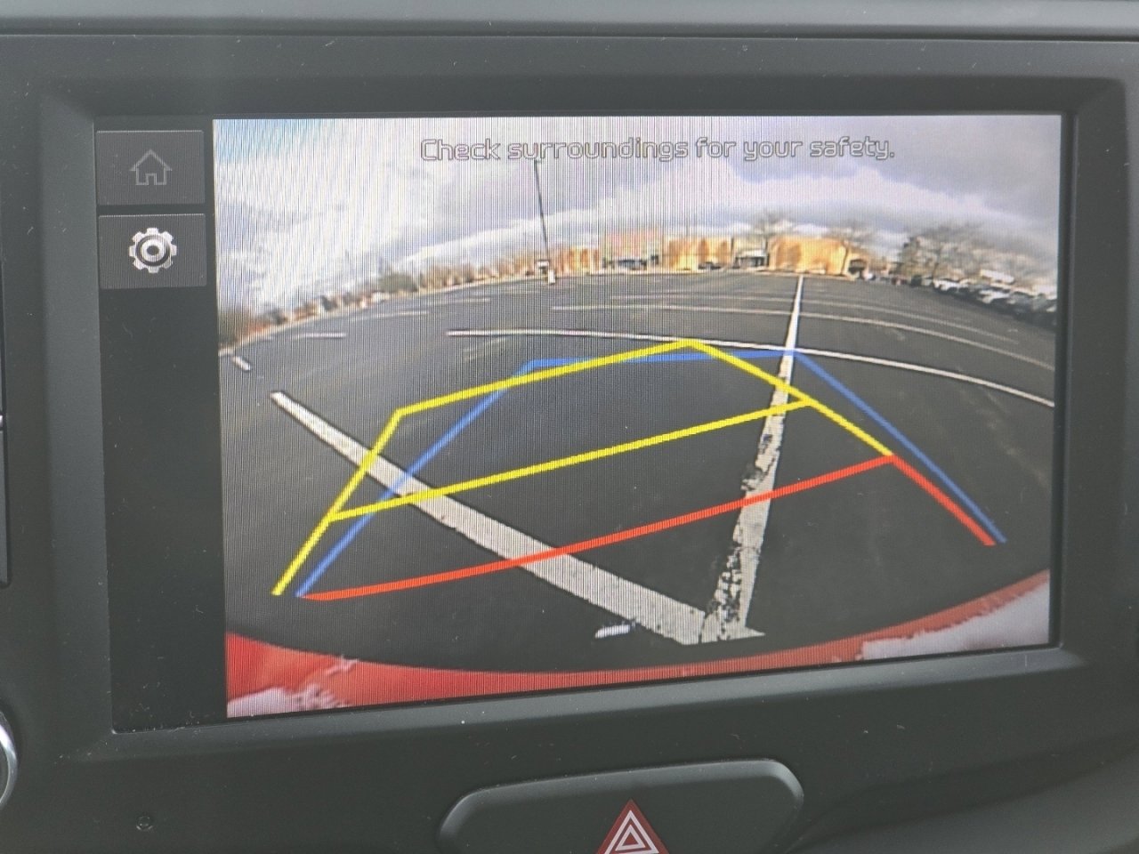 Used 2023 Kia Soul LX image 4