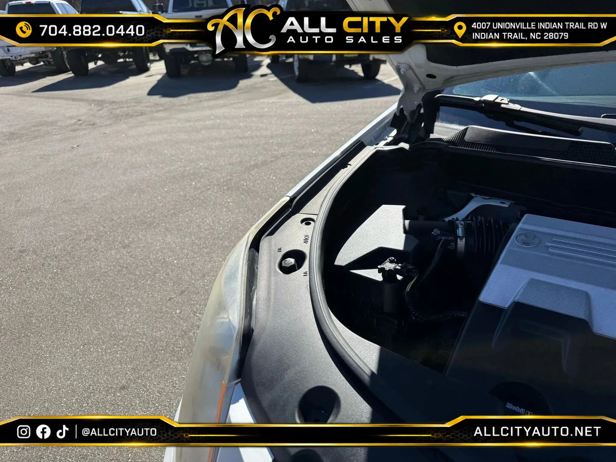 Used 2010 Cadillac SRX Premium FWD image 37