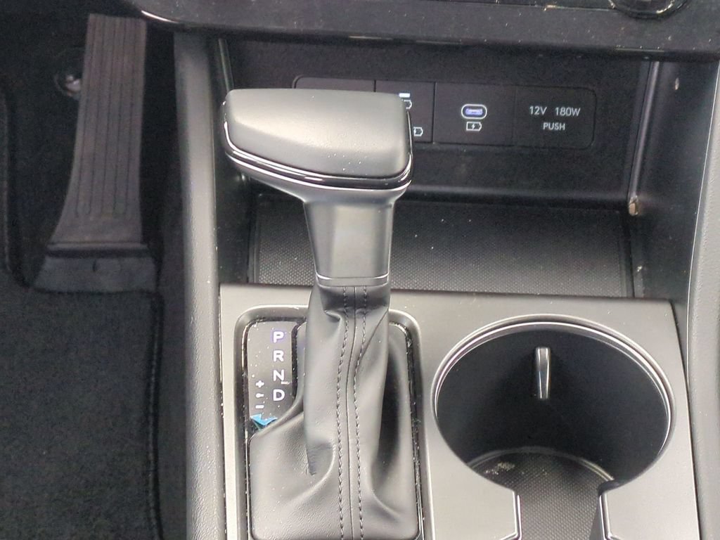 Used 2025 Hyundai Sonata SE FWD image 31