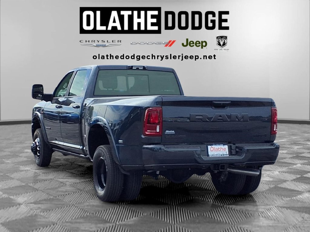 New 2027 RAM 3500 Laramie AWD/4WD image 3