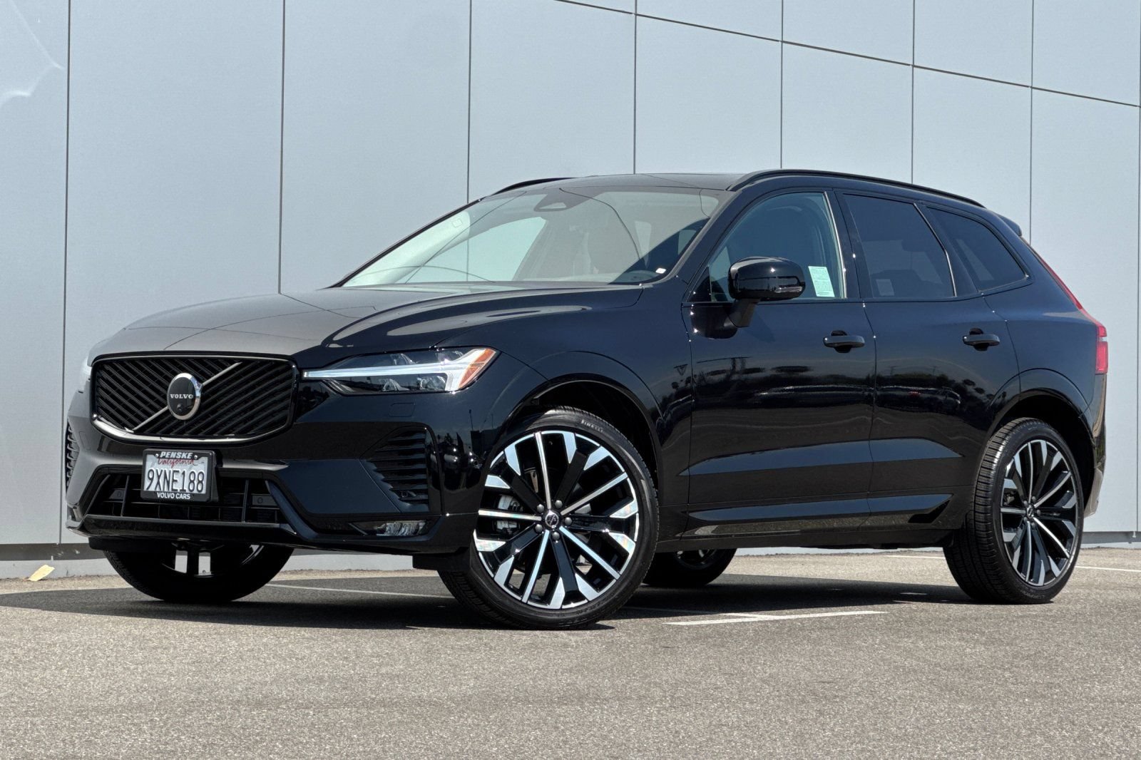 Certified 2026 Volvo XC60 B5 Ultra w/ Climate Package