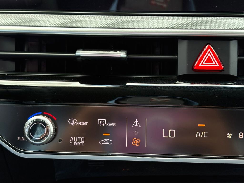 New 2026 Kia K5 LXS image 25