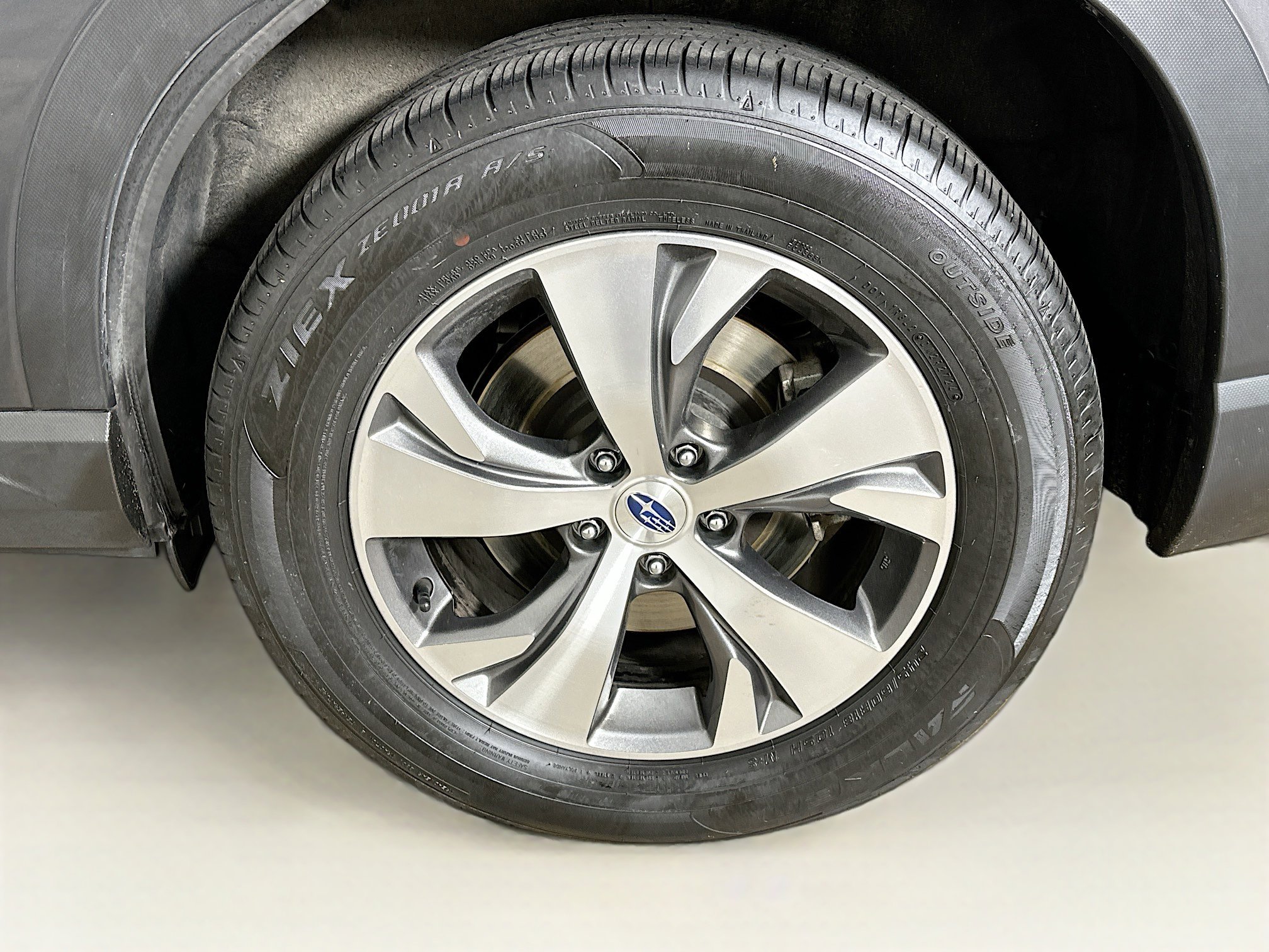 Used 2025 Subaru Ascent Premium image 11