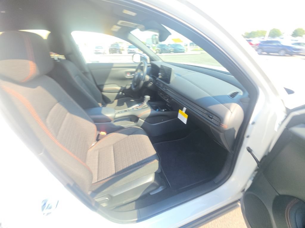 Certified 2026 Honda HR-V Sport image 34