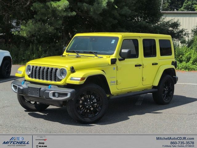Certified 2024 Jeep Wrangler Unlimited Sahara w/ Technology Group AWD/4WD image 1