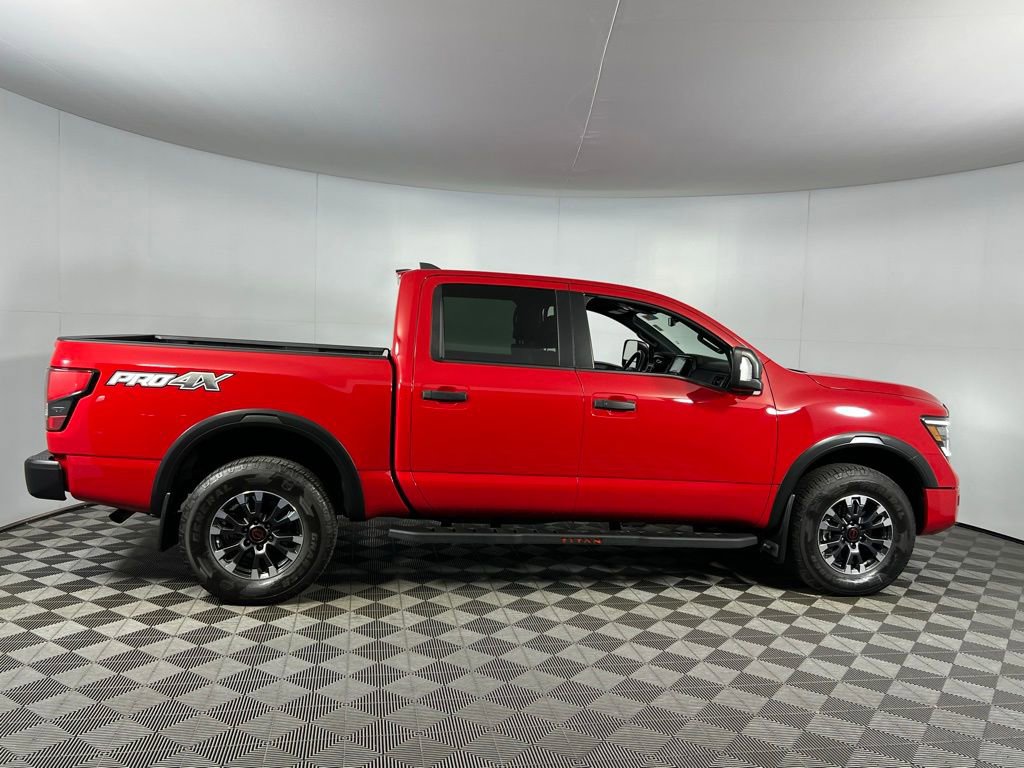 Used 2023 Nissan Titan PRO-4X w/ Off Road Protection Package image 8