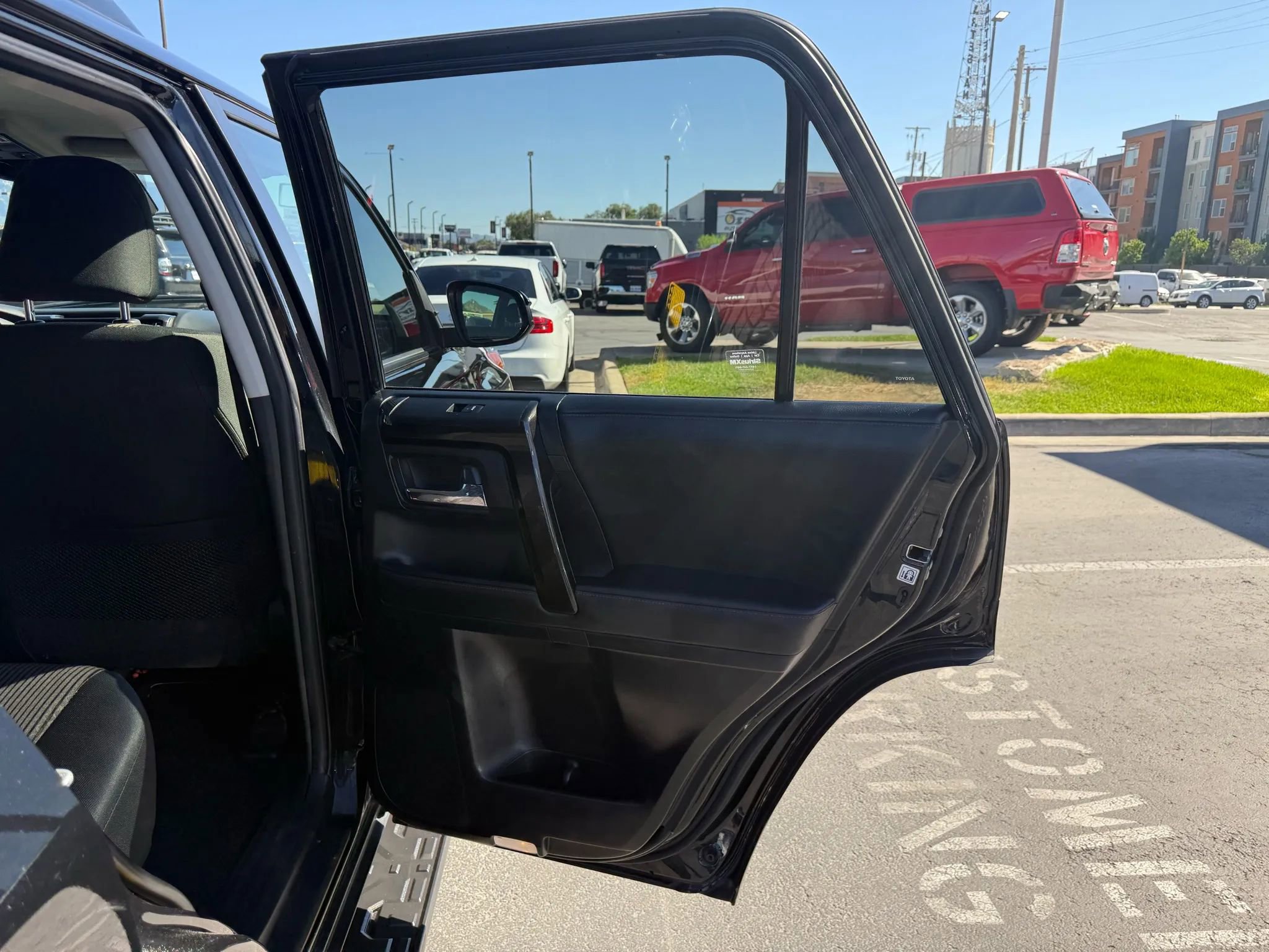 Used 2024 Toyota 4Runner TRD Off-Road image 32