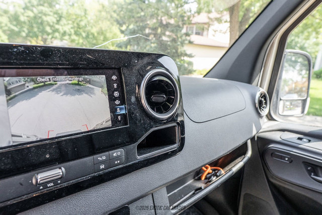 Used 2023 Mercedes-Benz Sprinter 2500 image 39