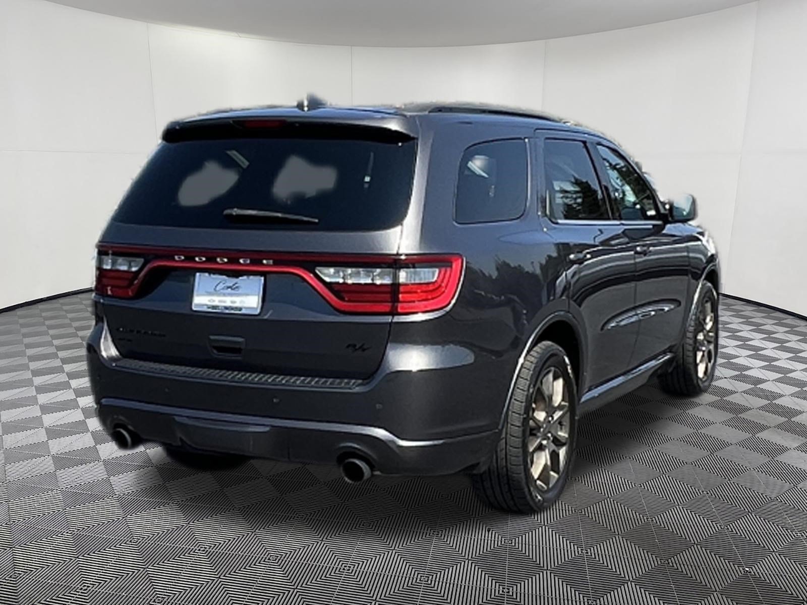 Used 2017 Dodge Durango R/T AWD/4WD image 6