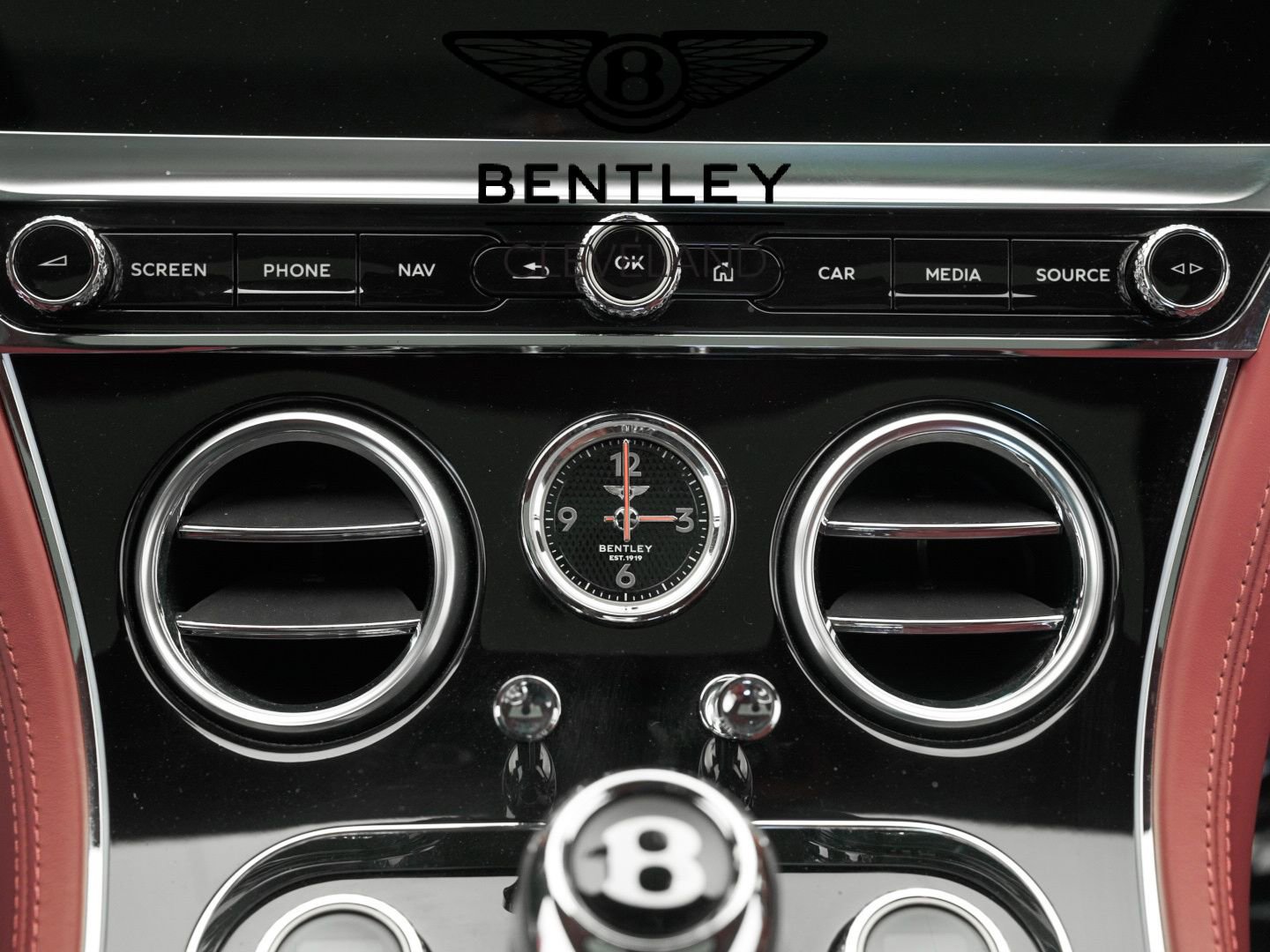 Used 2021 Bentley Continental GT image 22