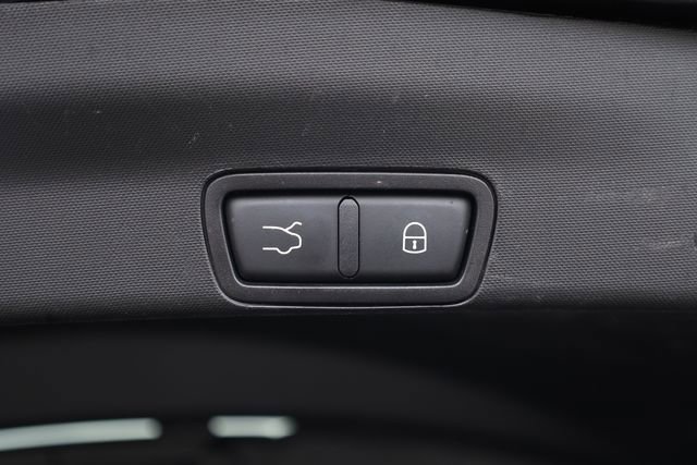 Used 2023 Alfa Romeo Stelvio Ti w/ Active Assist Plus Package image 28