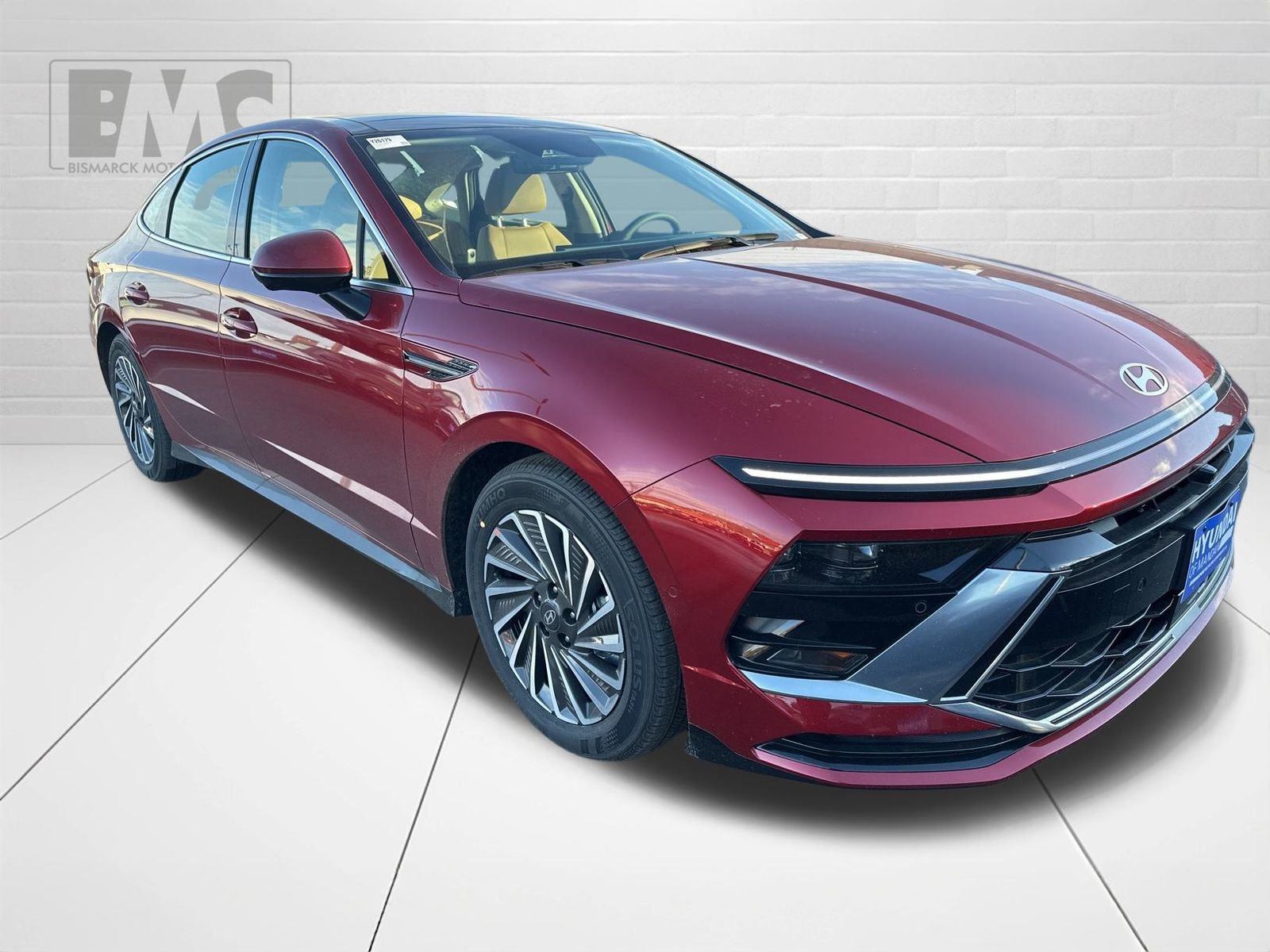 New 2026 Hyundai Sonata Limited image 3