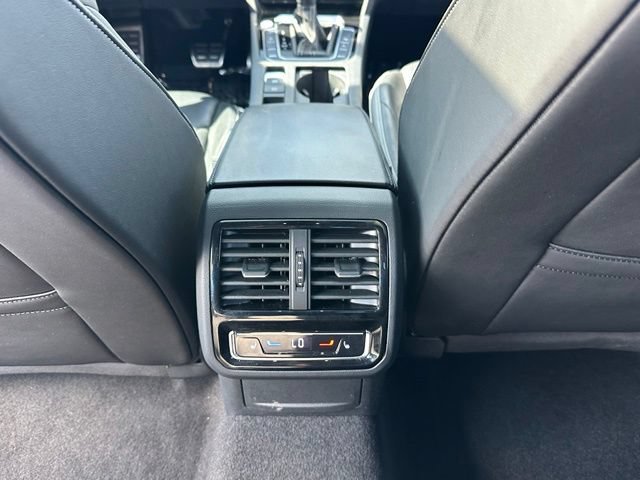 Used 2023 Volkswagen Arteon SEL Premium AWD/4WD image 34